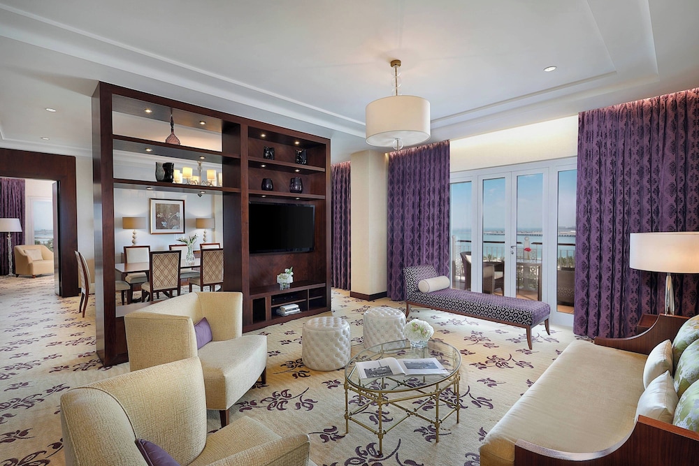 Royal Suite, 2 Bedrooms, Ocean View thumbnail 6