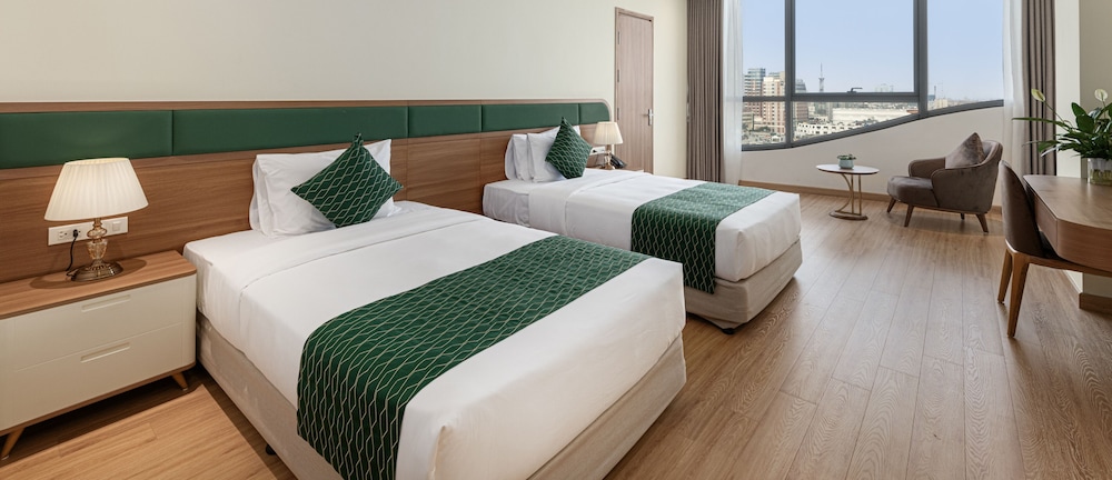 Deluxe Room - Photo 9