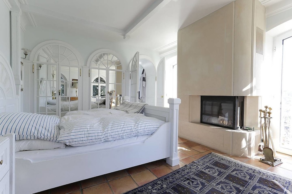 Villa (6 Bedrooms) photo 2