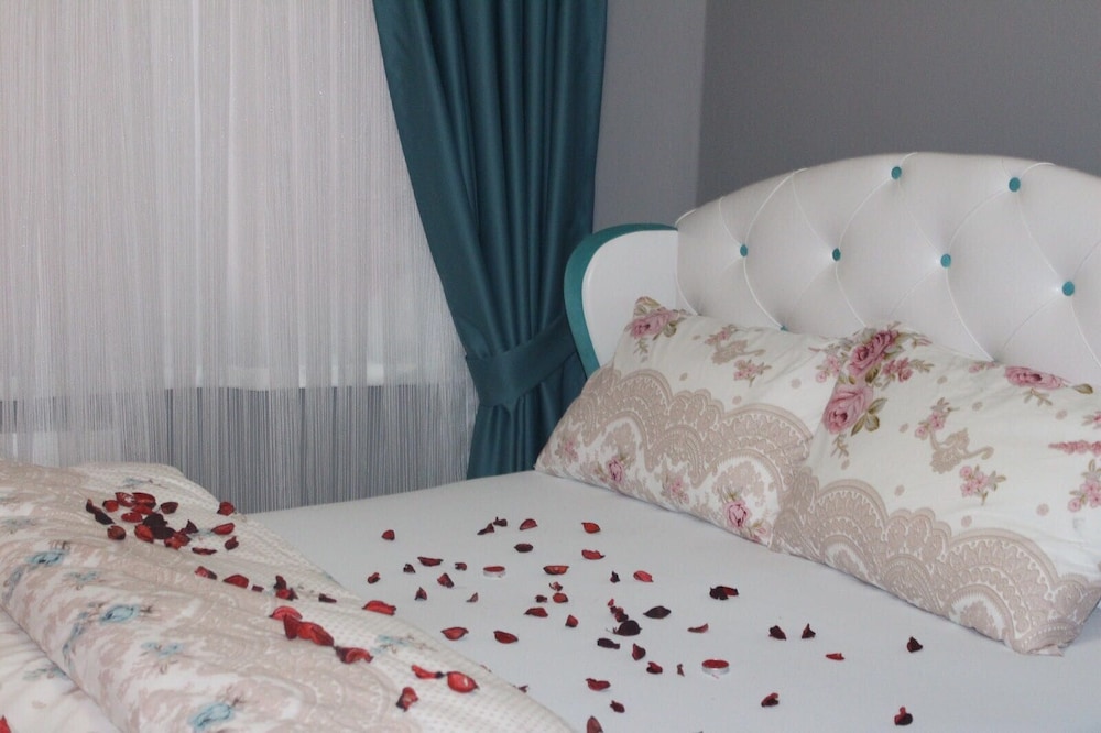 Standard Double Room photo 3