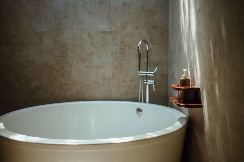 Coconut Cottage (Deluxe King Cottage with Bathtub) photo 3