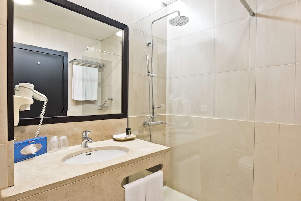 Superior Room, 1 Double Bed - Photo 6