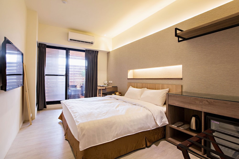 Deluxe Double Room photo 2