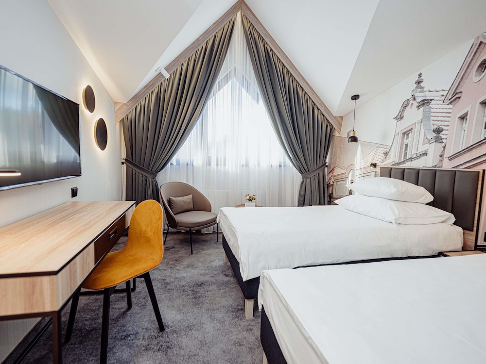 Superior Room, 2 Twin Beds - Photo 7