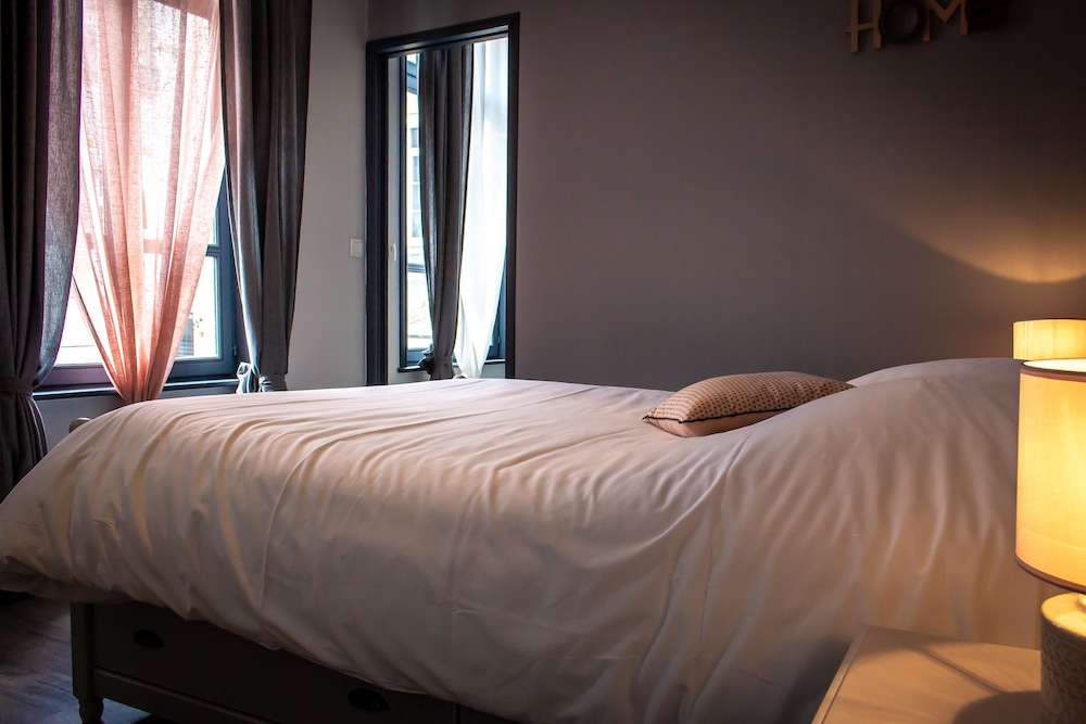 Suite, Ensuite, Garden View photo 3
