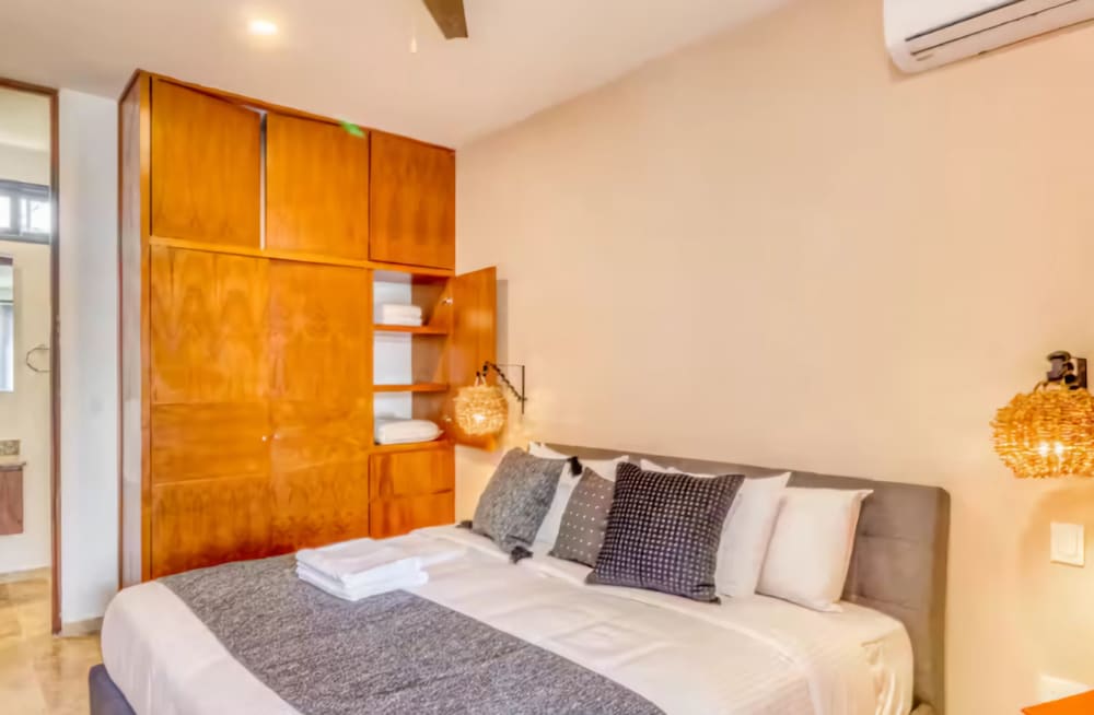 Premium Apartment, 1 Bedroom, Private Pool, Pool View