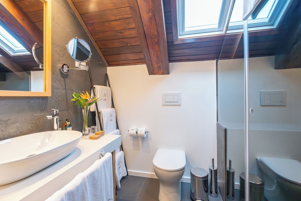 Villa, 2 Bedrooms - Photo 3