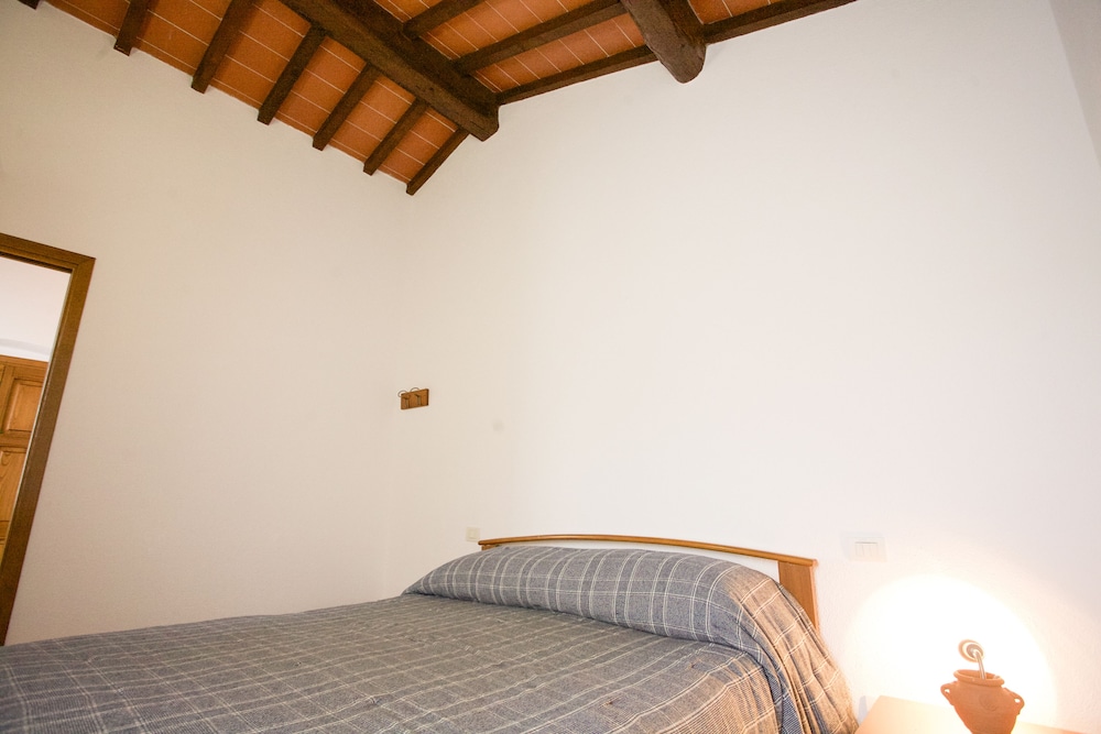 Villa photo 3