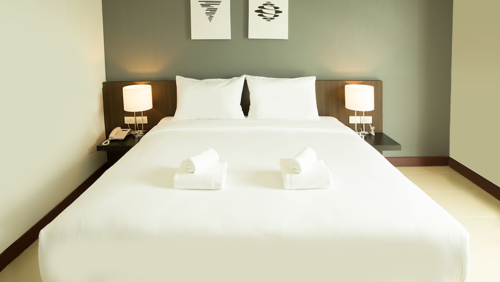 Deluxe Premier Room - Photo 11
