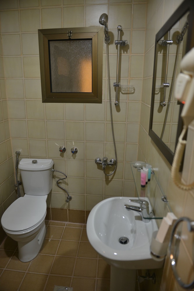 Suite, 1 Bedroom photo 2