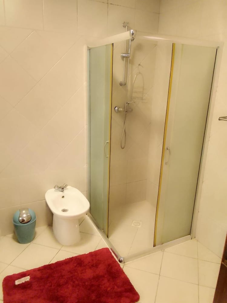 Basic Double Room, 1 Double Bed photo 2