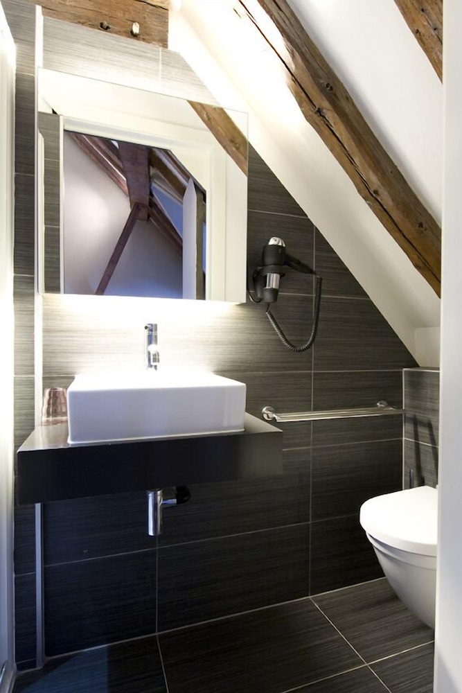 Superior Double or Twin Room - Photo 7