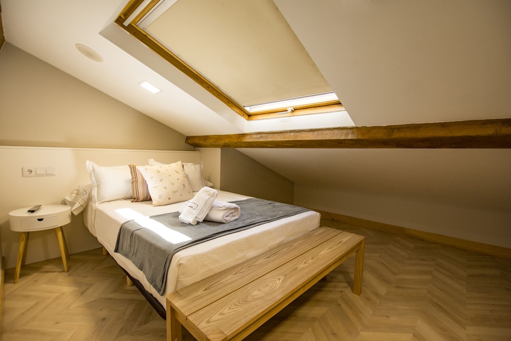 Comfort Single Room