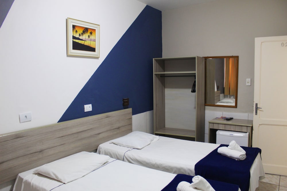 Standard Twin Room photo 1