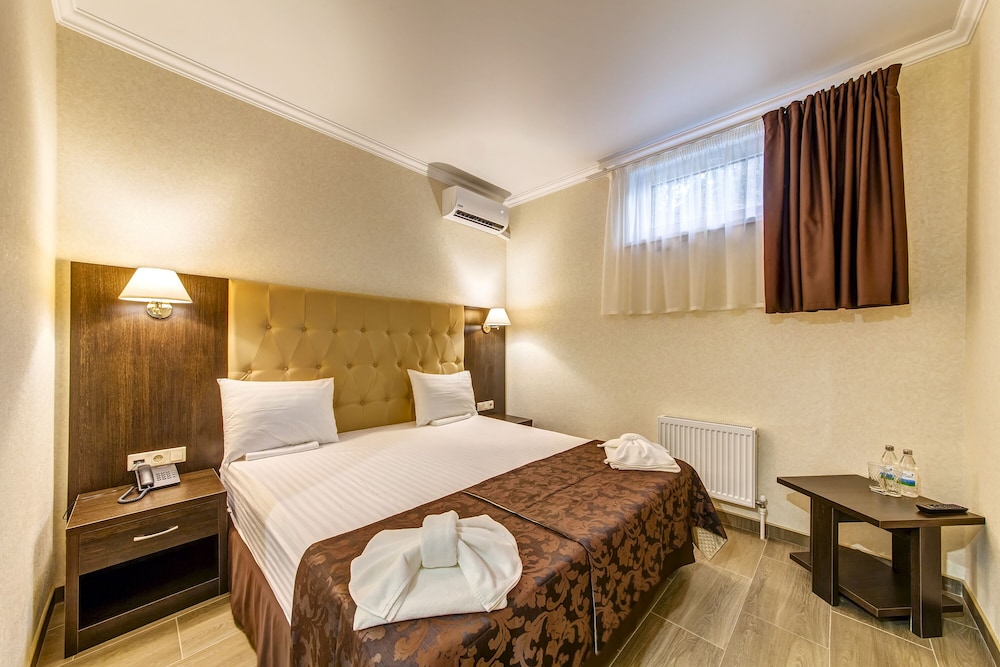 Economy Double Room, Ground Floor photo 1