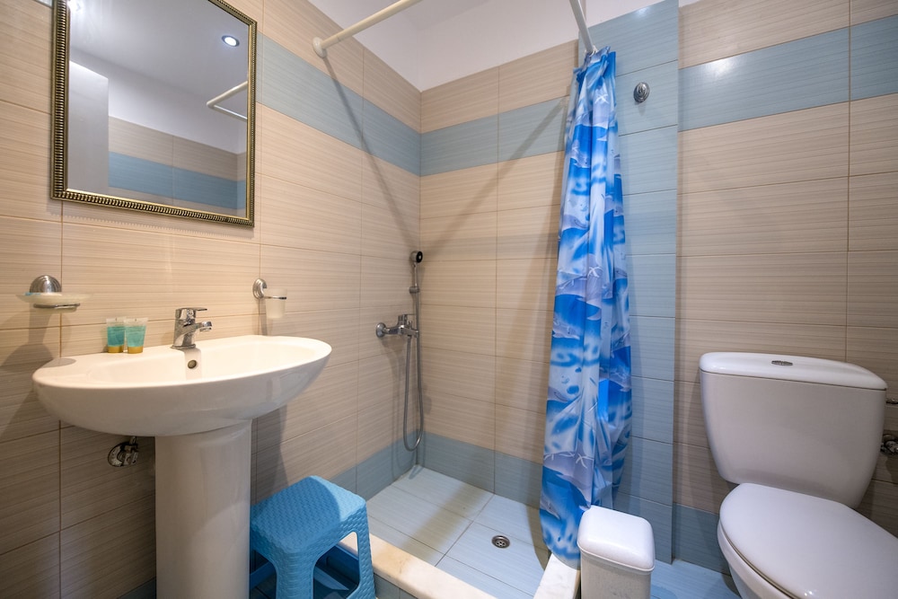 Triple Room, Beach View photo 3