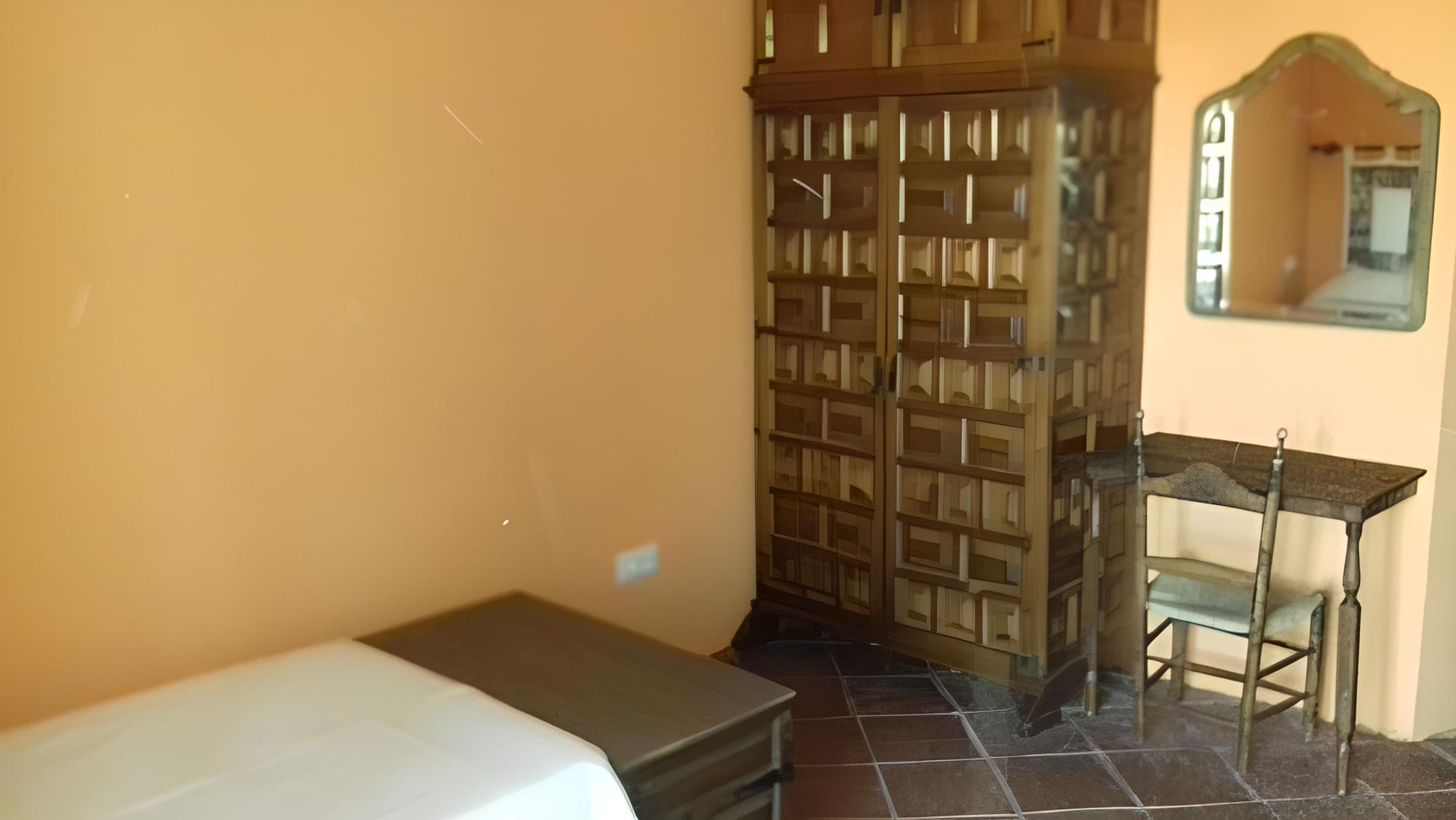 Shared Dormitory, Mixed Dorm, Shared Bathroom, Mountain View (1 bed in 5 Bed Dorm)