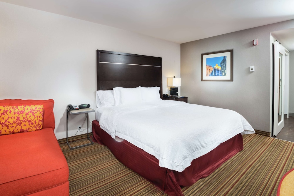 Room, 1 King Bed, Accessible, Non Smoking - Photo 2