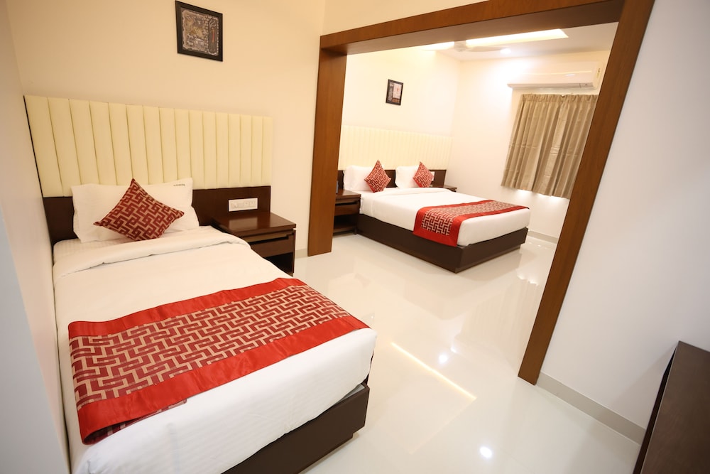 Luxury Triple Room