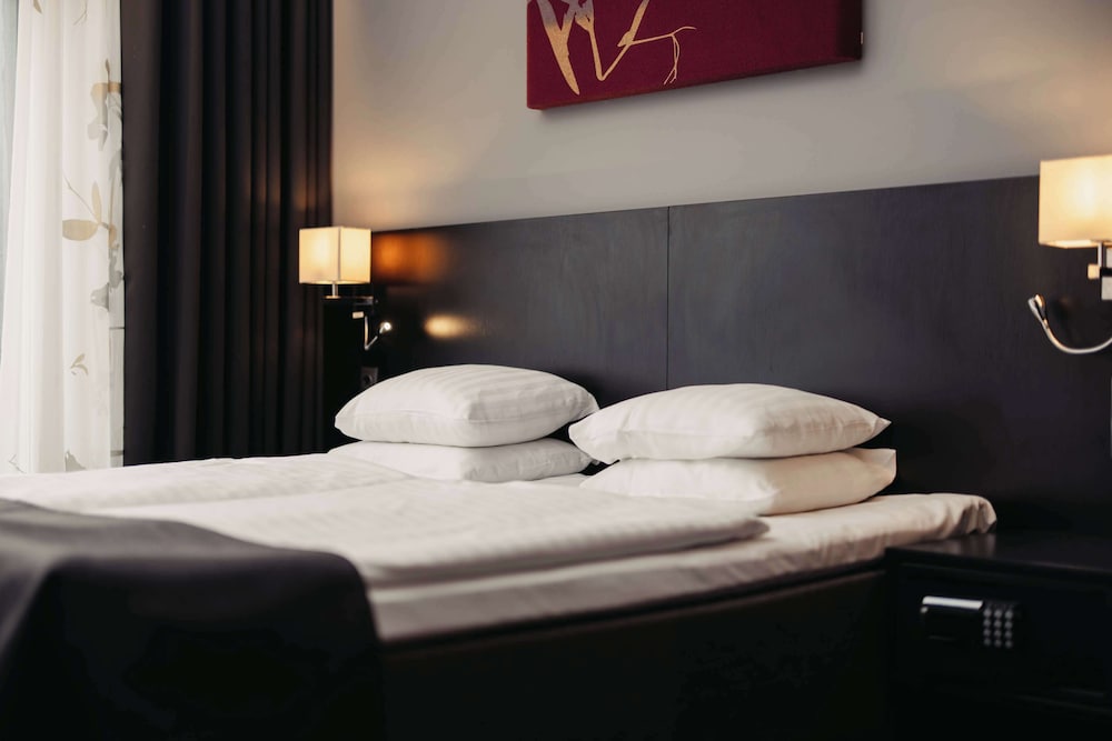 Premium Room, Multiple Beds, Non Smoking