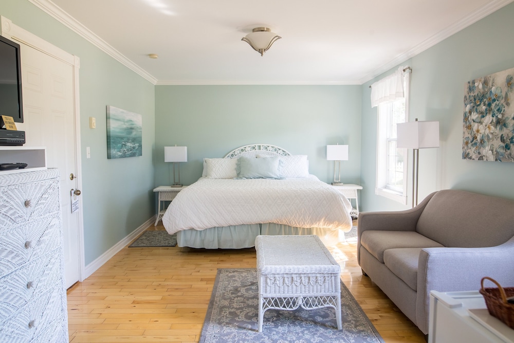 Superior Room, 1 King Bed, Non Smoking (Superior King Room)
