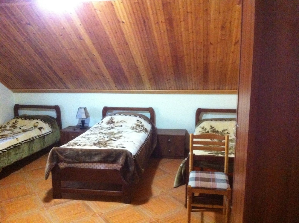 Triple Room, Shared Bathroom photo 1