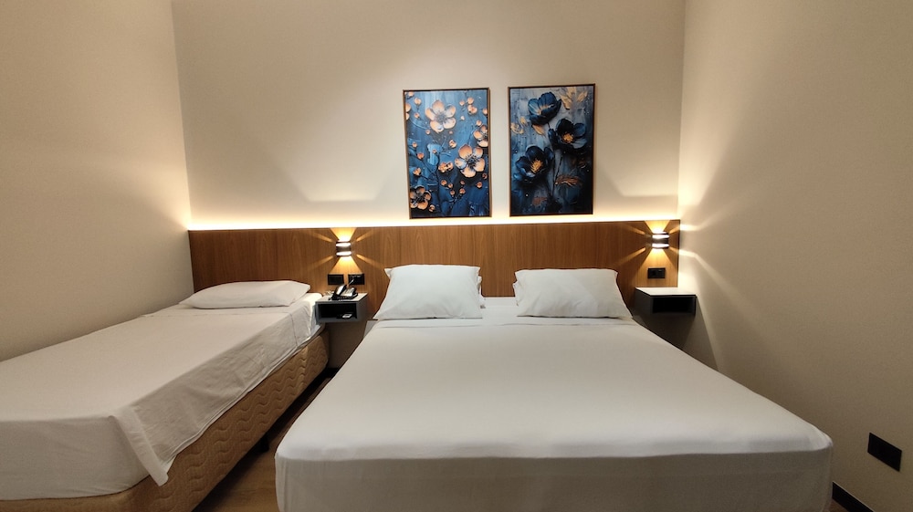 Deluxe Triple Room photo 1