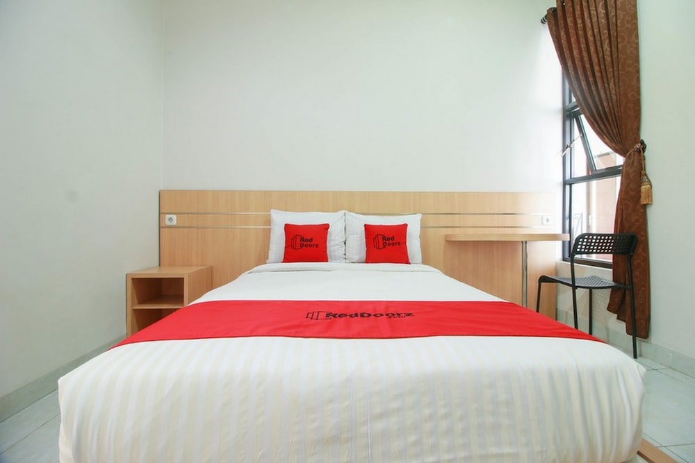 Deluxe Room - Photo 4