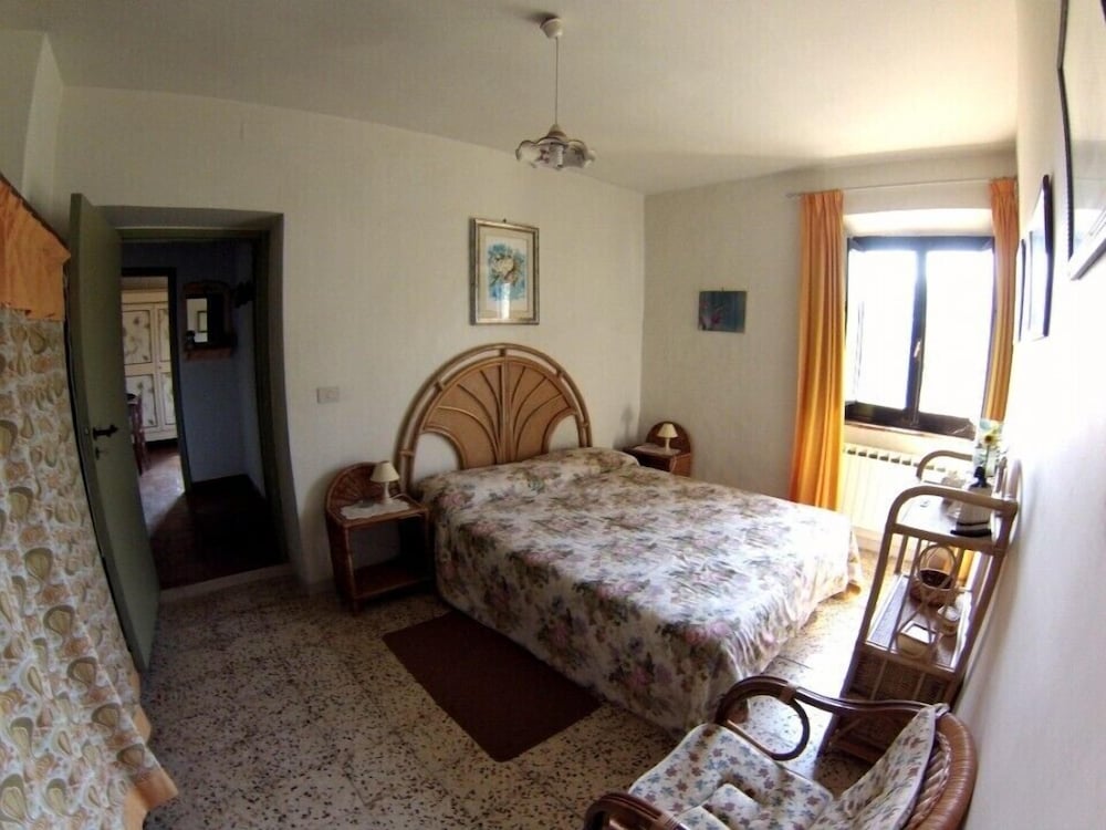 Apartment, 3 Bedrooms photo 2