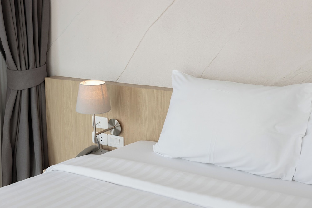 Grand Deluxe Seaview - Photo 3