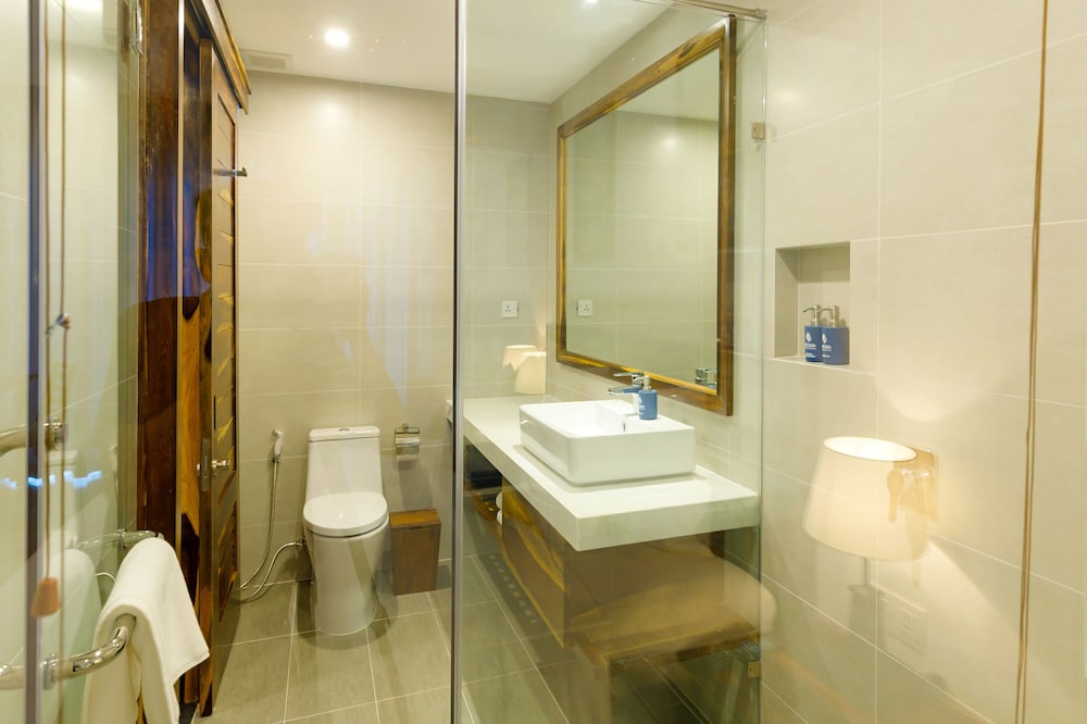 Grand Room, Ocean View photo 3
