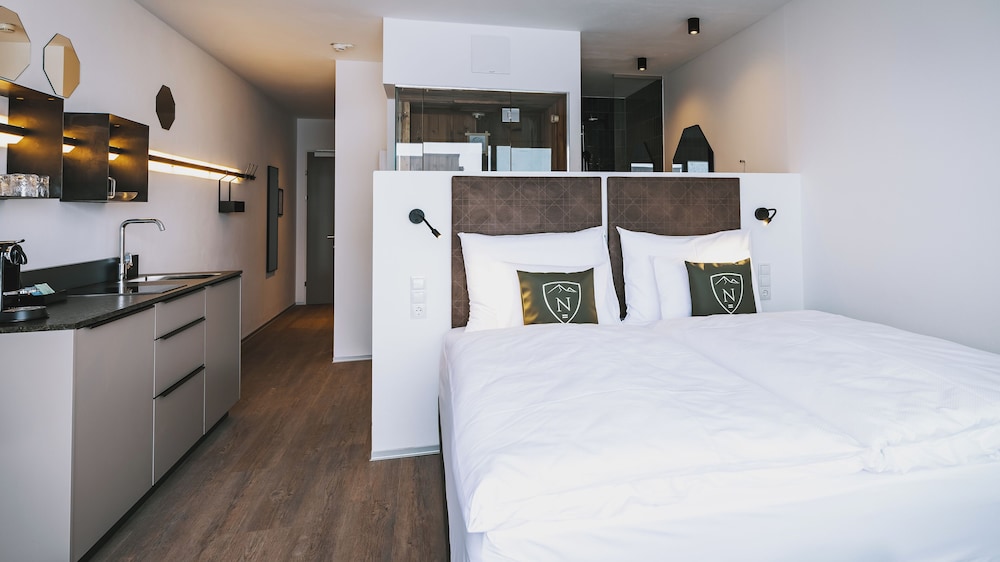 Available room
