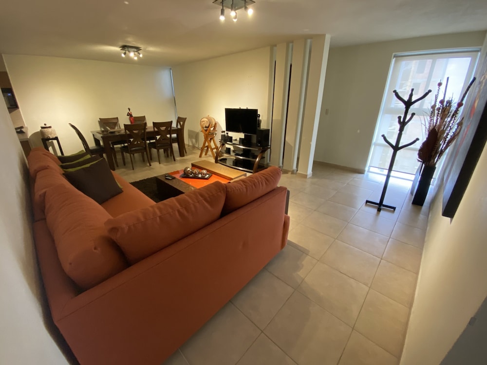 Deluxe Apartment, 3 Bedrooms, Non Smoking, City View photo 1