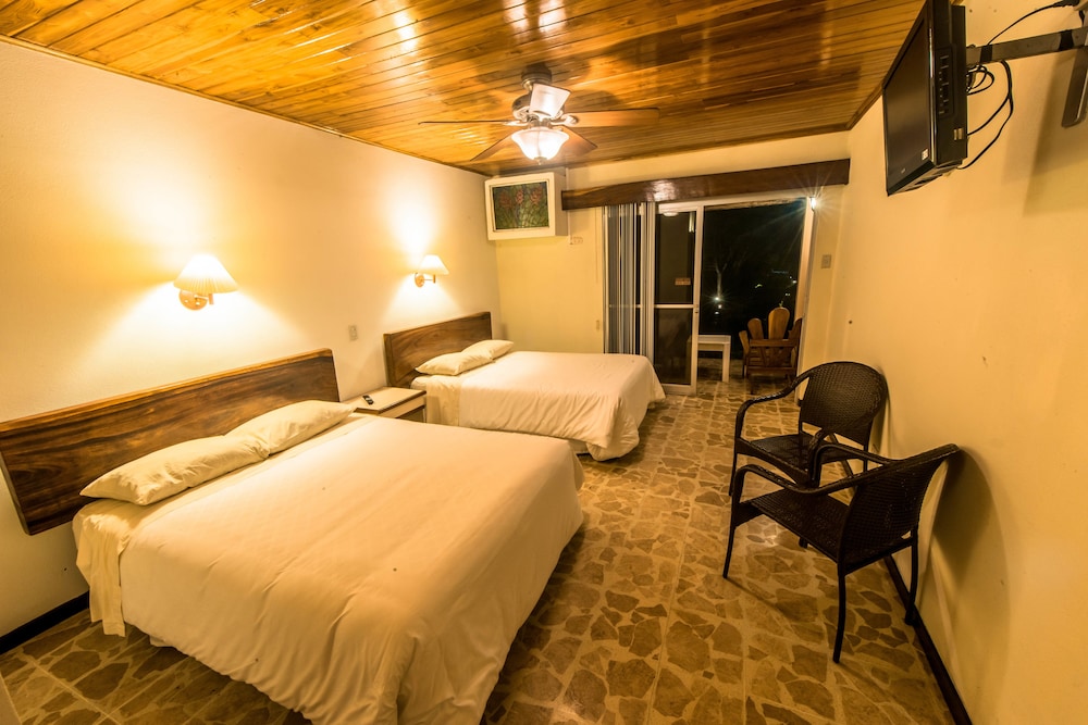 Beachfront Room 2 Double Beds