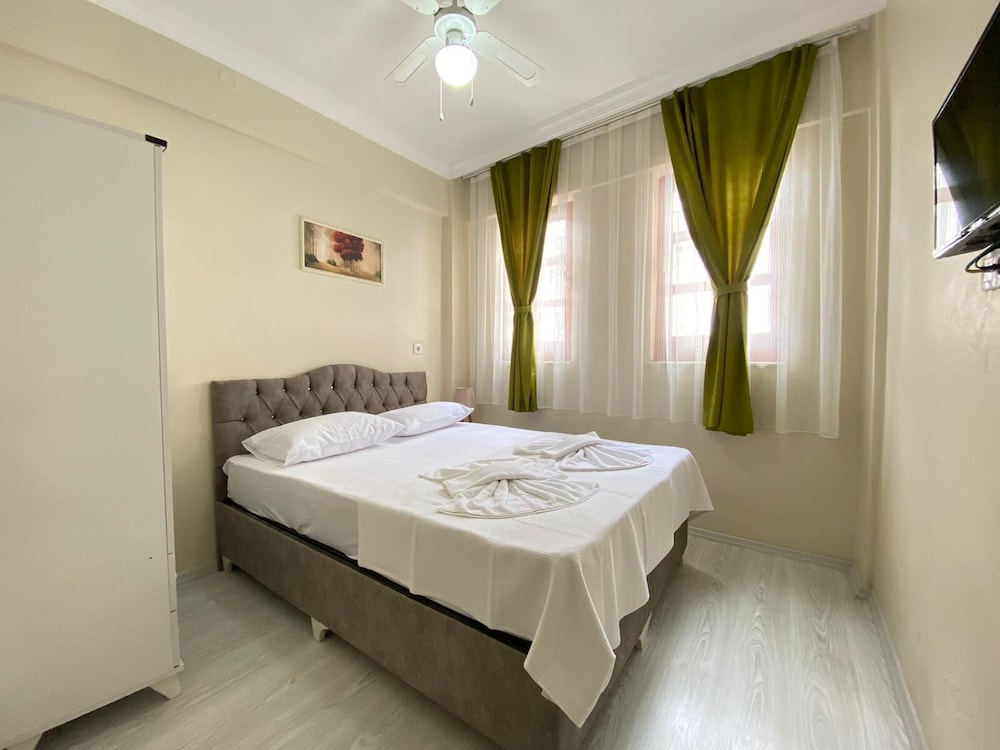 Standard Double or Twin Room, Garden Area photo 2