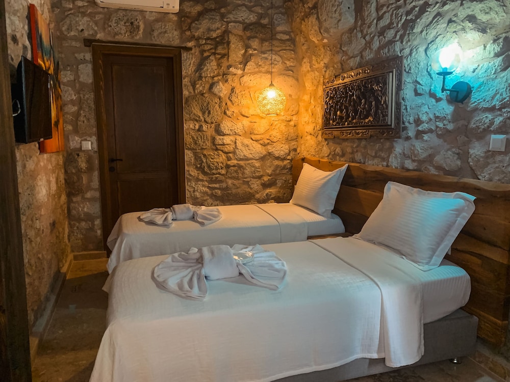 Deluxe Room, City View photo 1
