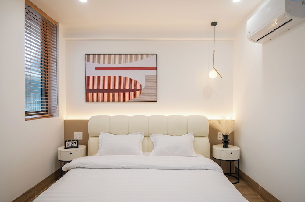 Superior Double Room, City View