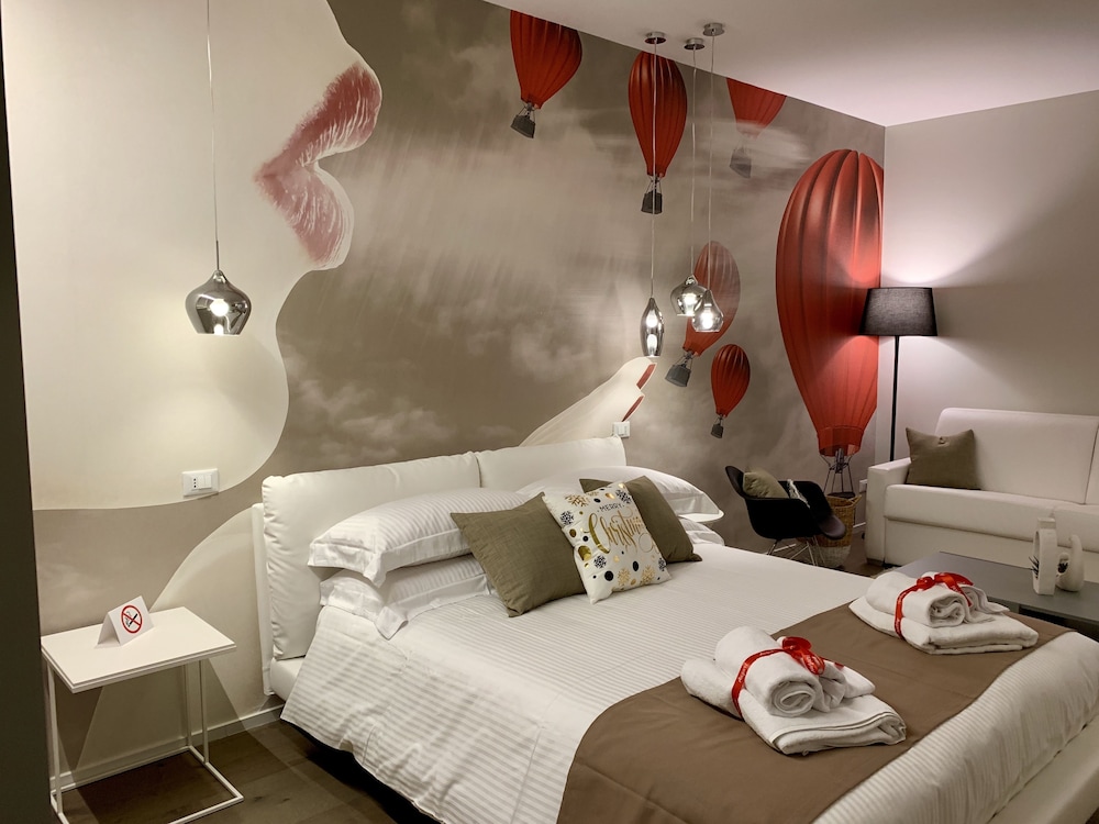 Luxury Room, 1 King Bed with Sofa bed photo 1