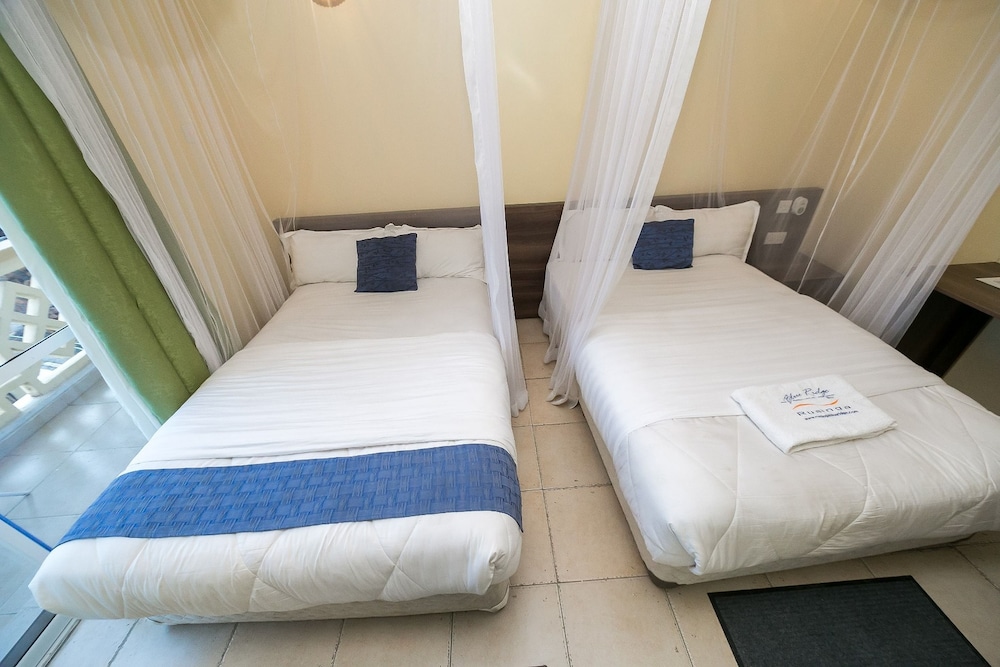 Standard Twin Room, 2 Twin Beds photo 1