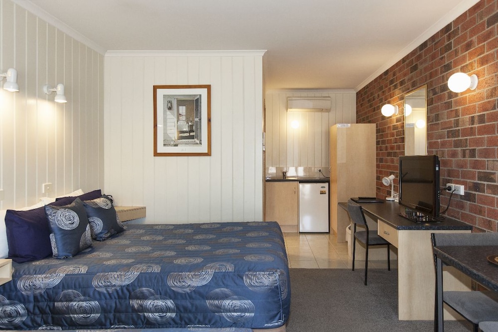 Queen & Single Room photo 3