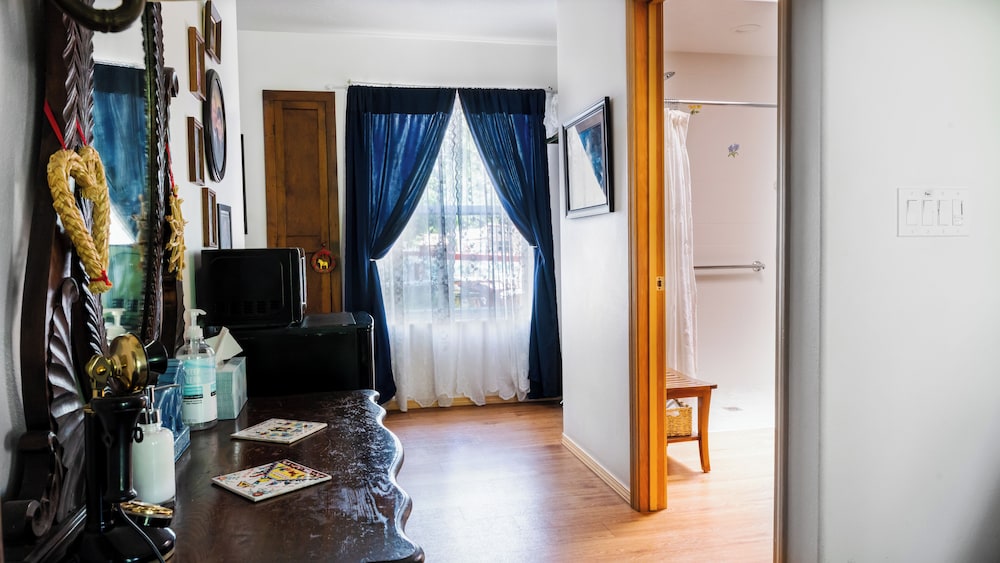 Red Horse Bed and Breakfast, 写真 9