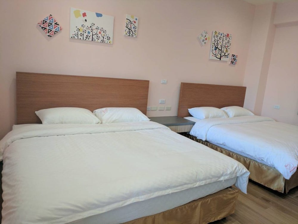 Economy Quadruple Room photo 1