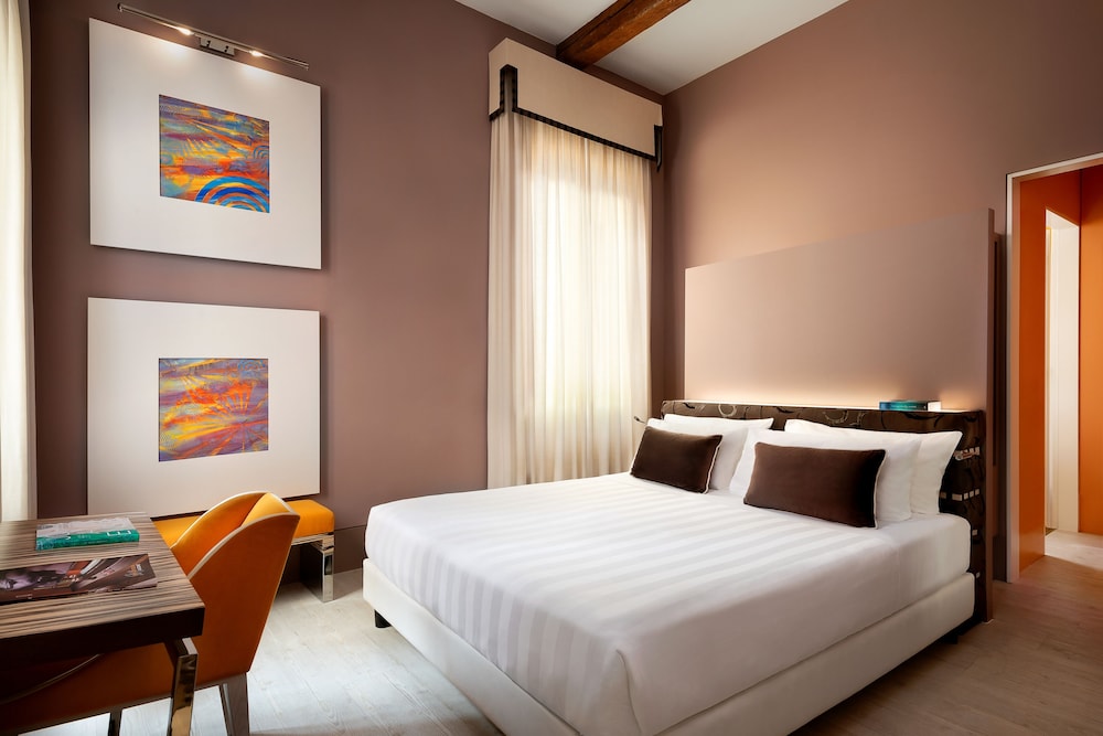 Superior Junior Suite
