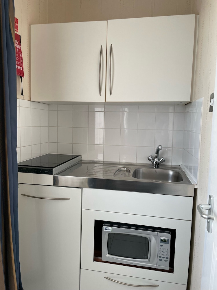Executive Studio, 1 Double Bed, Non Smoking - Photo 6