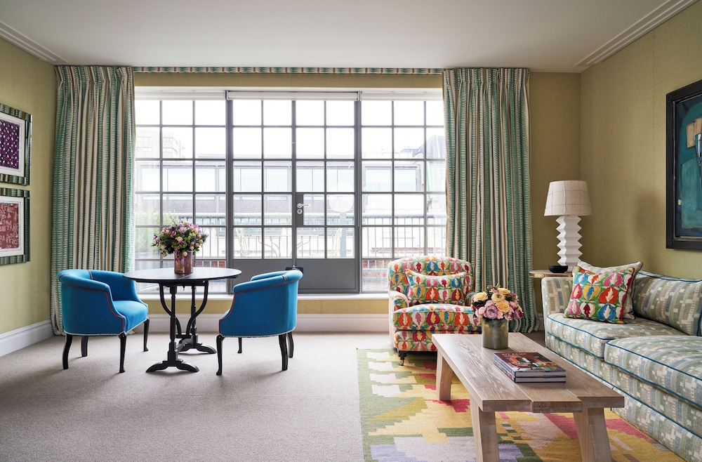 One Bedroom Soho Suite
