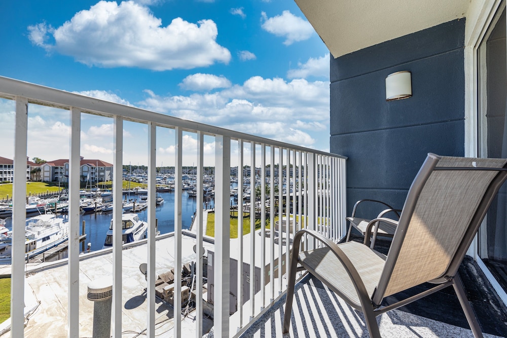 Suite, 2 Bedrooms, Harbor View - Photo 8