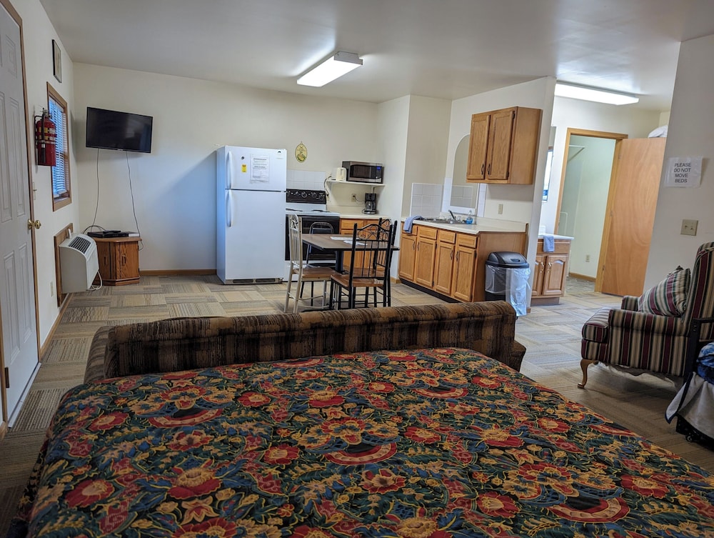 Economy Cabin, Multiple Beds photo 1