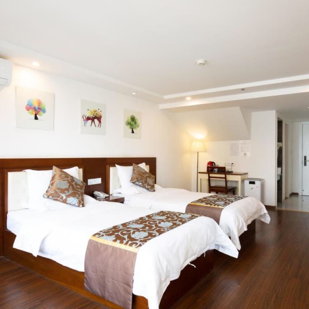 Classic Twin Room (Mainland Chinese Citizen Only)