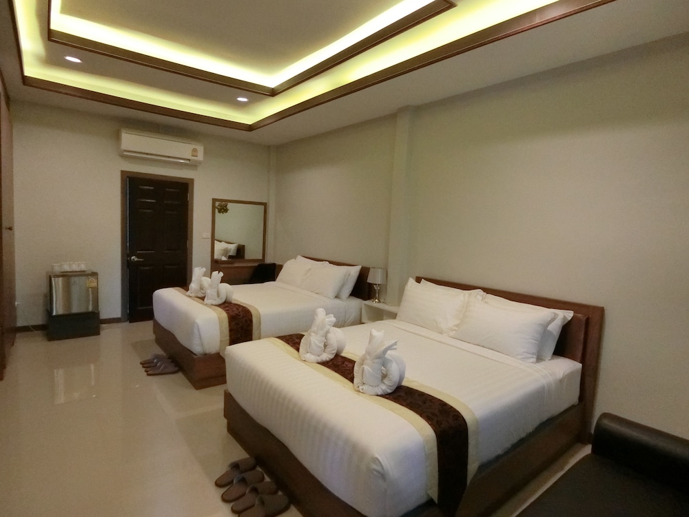 Deluxe Quadruple Room photo 1
