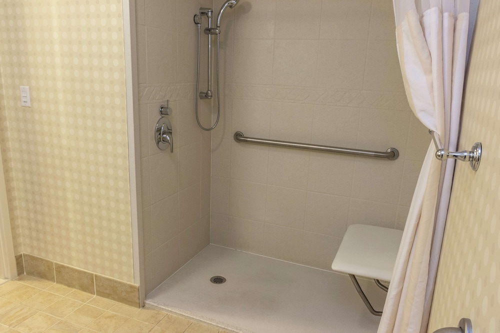 Room, Accessible - Photo 2